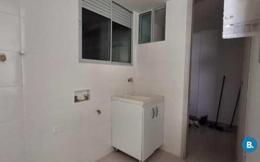 Apartamento en Puerto Alto De los Rosales #412