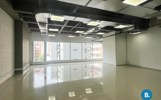 Oficina en Arriendo / Venta en Alto Prado #456