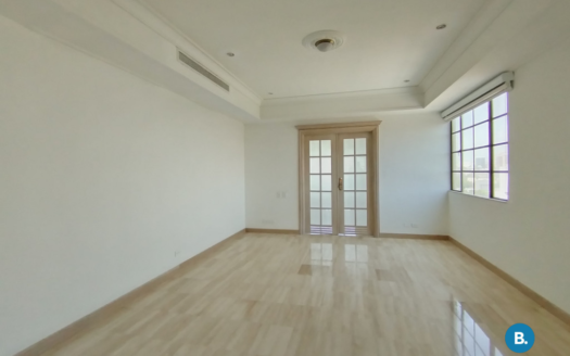 Oficina en Venta y Arriendo En el Prado #457