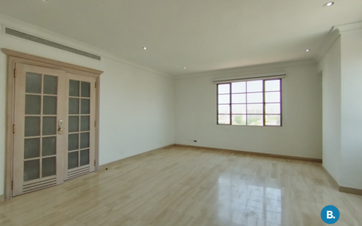 Oficina en Venta y Arriendo En el Prado #457