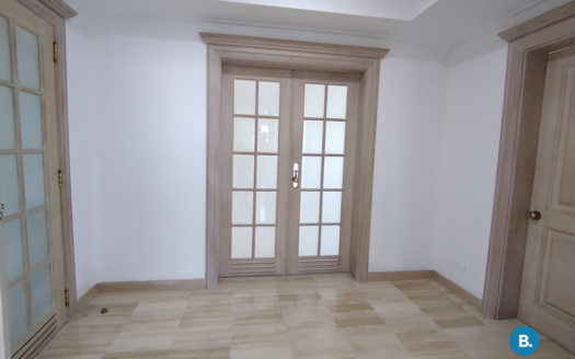 Oficina en Venta y Arriendo En el Prado #457