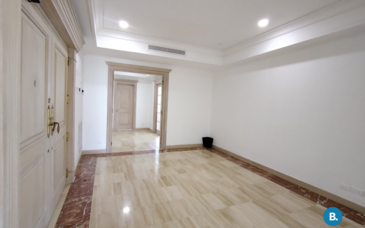 Oficina en Venta y Arriendo En el Prado #457