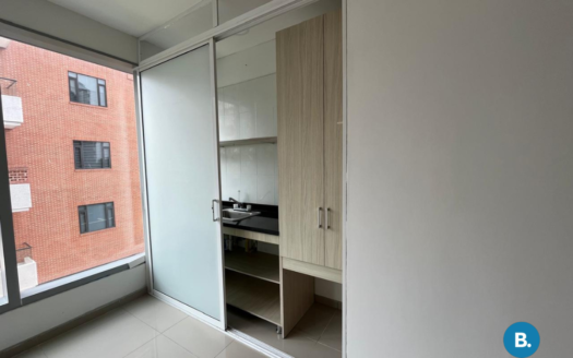 Oficina en Venta / Arriendo – Alto prado #453