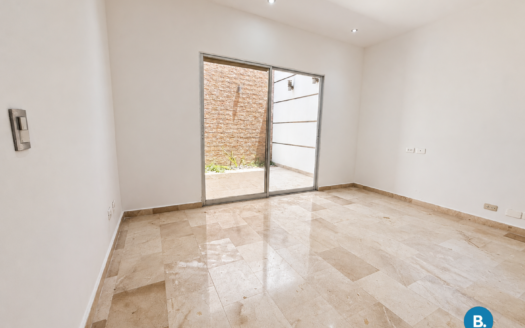 Casa en Venta en Villa Santos #451