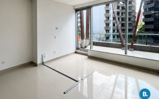 Oficina en Venta / Arriendo en Alto Prado #455