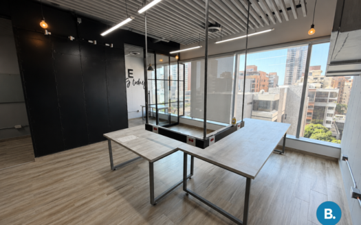 Oficina en Venta y Arriendo en Alto Prado #456